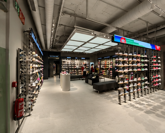 Local Adidas — 5